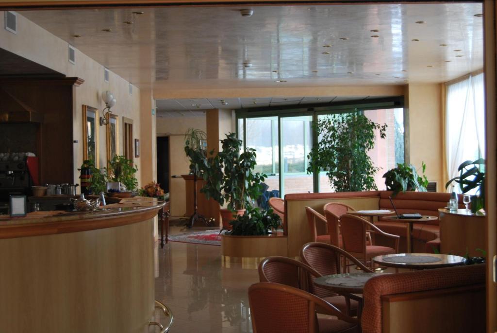 Vecchia Brianza Hotel Seveso Exterior photo
