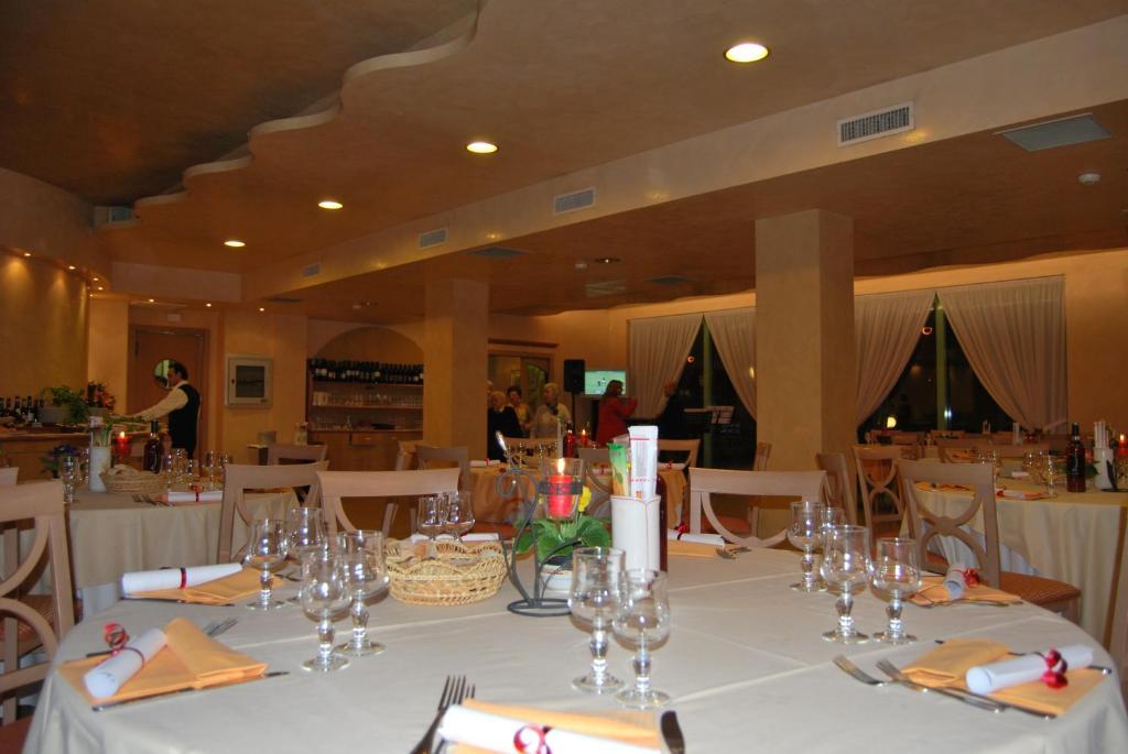 Vecchia Brianza Hotel Seveso Exterior photo