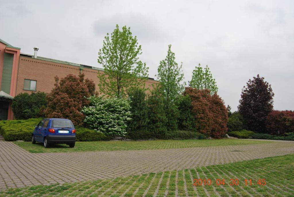 Vecchia Brianza Hotel Seveso Exterior photo