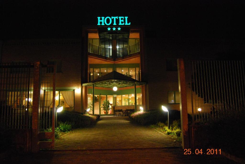 Vecchia Brianza Hotel Seveso Room photo