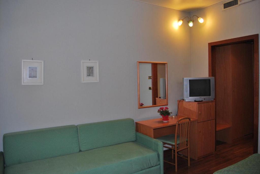 Vecchia Brianza Hotel Seveso Room photo